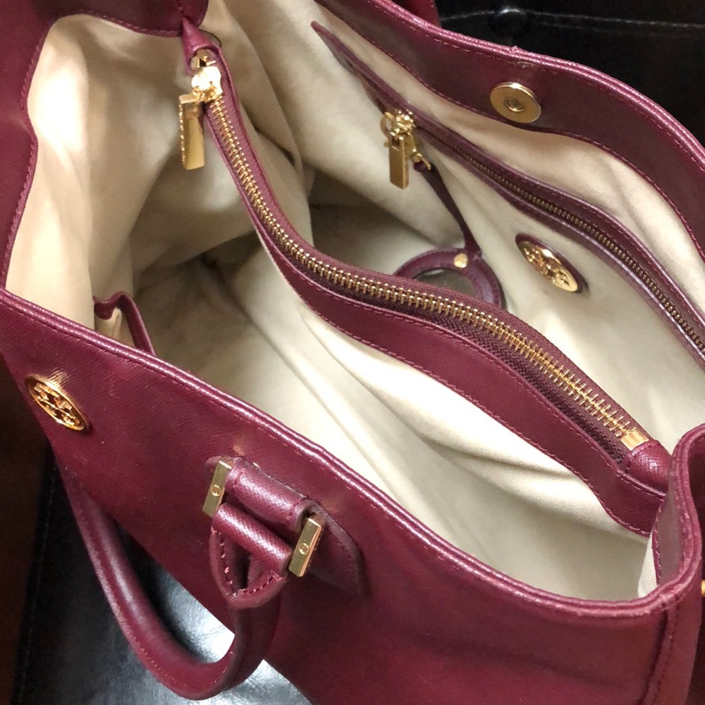 Tory Burch Leather Tote Bag - Picture 6 of 8